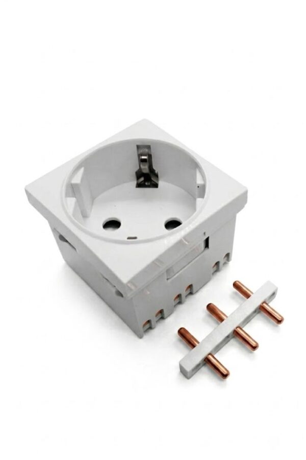 TS-1P-E1 45×45 socket 250V